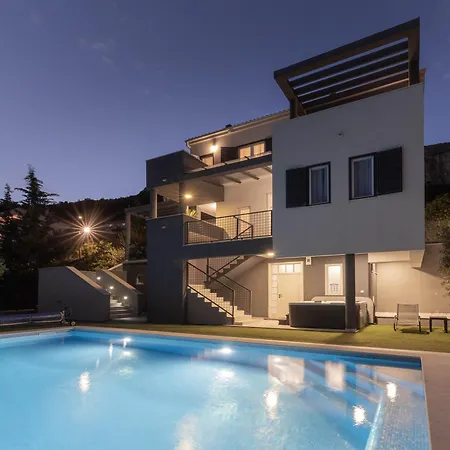 Sansa Villa